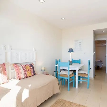 Apartment Tgh/ Malagueta Paradise *